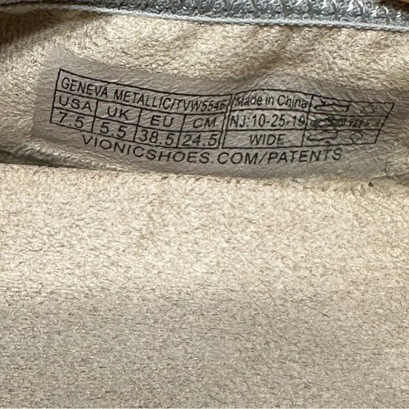 Vionic Geneva Ballet Flat Soft Metallic Silver Perforated Leather Sz 7.5 - Picture 9 of 13